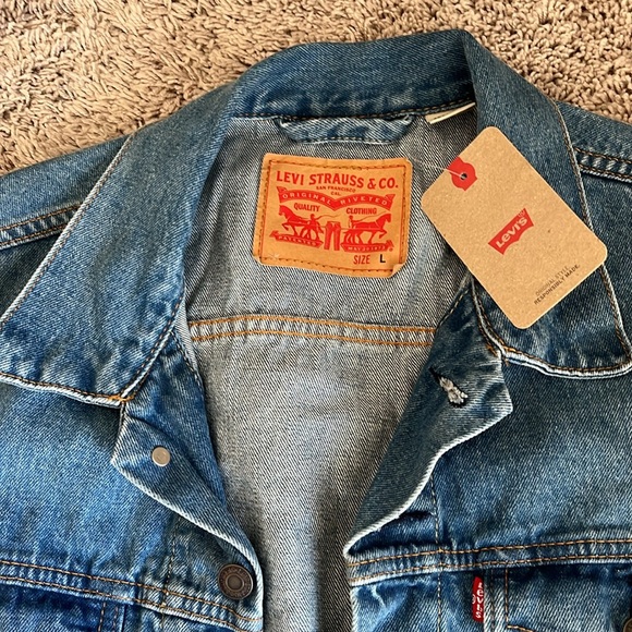 NWT LEVIS jacket - Picture 2 of 2